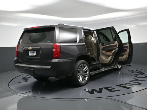Used 2016 Chevrolet Tahoe LTZ AWD/4WD image 17