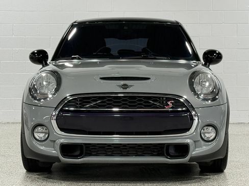 Used 2019 MINI Cooper S w/ Signature Upholstery Package FWD image 3
