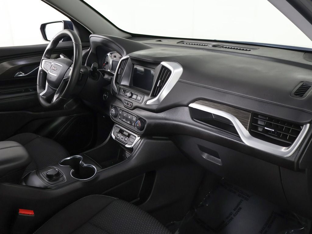 Used 2024 GMC Terrain SLE FWD image 26