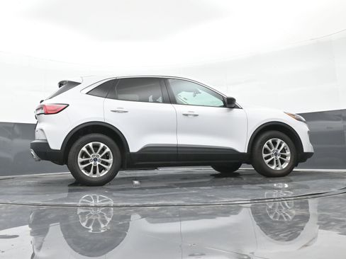 Used 2022 Ford Escape SE w/ Convenience Package image 44