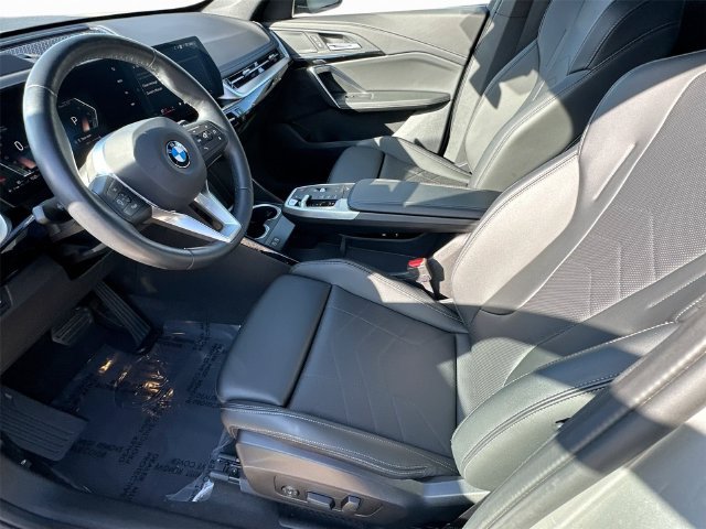 Used 2026 BMW X1 xDrive28i AWD/4WD image 18