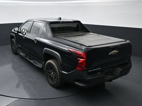 Used 2024 Chevrolet Silverado EV W/T AWD/4WD image 31