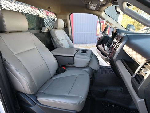 Used 2022 Ford F550 4x4 Regular Cab Super Duty image 58