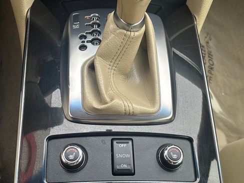 Used 2014 INFINITI QX70 AWD w/ Premium Package image 14