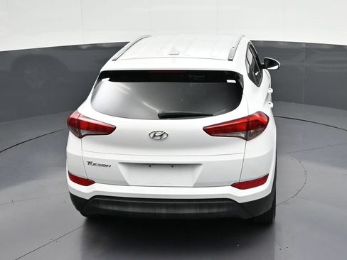 Used 2018 Hyundai Tucson SEL FWD image 17