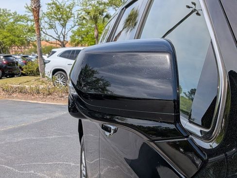 Used 2023 GMC Yukon Denali w/ LPO, Floor Liner Package AWD/4WD image 12