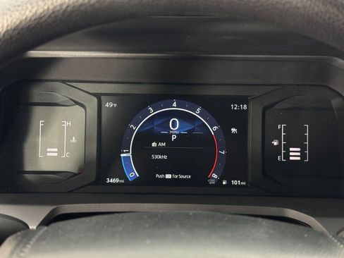 Used 2024 Toyota Tacoma SR5 image 17