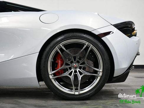 Used 2018 McLaren 720S RWD image 60