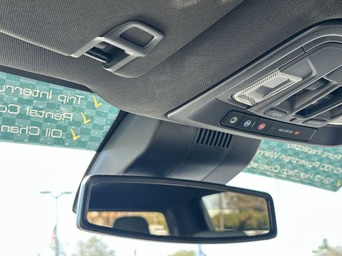 Used 2022 Chevrolet Silverado 1500 ZR2 image 29