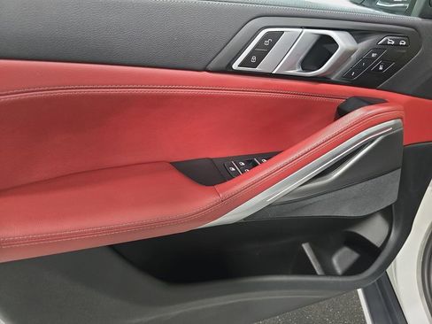 Used 2022 BMW X6 xDrive40i w/ Premium Package image 21