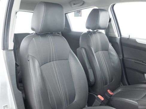 Used 2015 Chevrolet Spark LT image 28