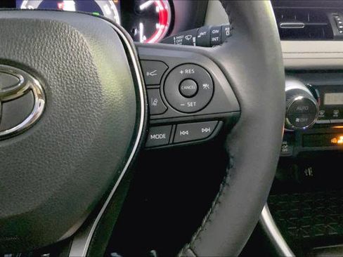 Certified 2023 Toyota RAV4 XLE Premium FWD image 24