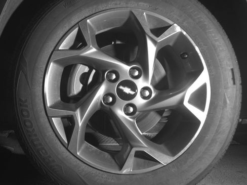 Used 2025 Chevrolet Trax LT FWD image 12