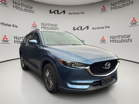 Used 2017 MAZDA CX-5 Touring w/ Preferred Equipment Package AWD/4WD image 7