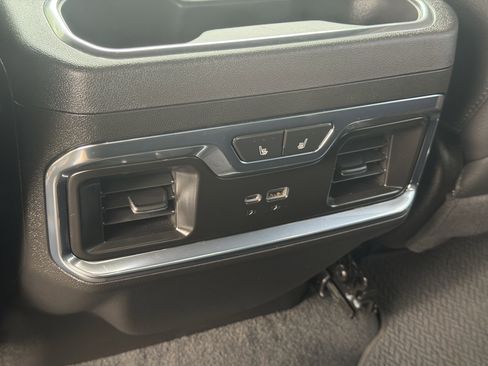 Used 2025 GMC Sierra 3500 Denali AWD/4WD image 34