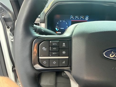 Used 2025 Ford F150 Platinum w/ FX4 Off-Road Package AWD/4WD image 16