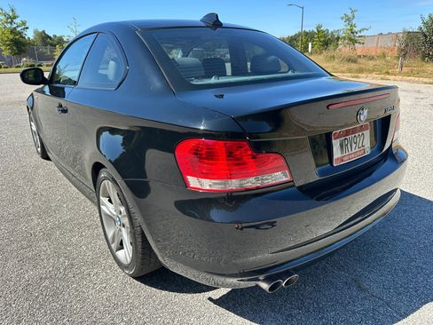 Used 2010 BMW 128i Coupe image 12