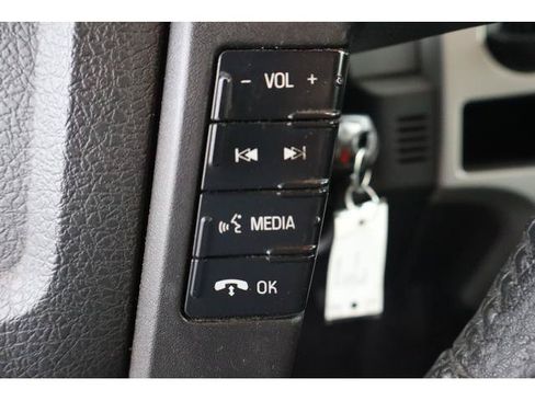 Used 2011 Ford F150 XLT w/ XLT Chrome Pkg RWD image 12