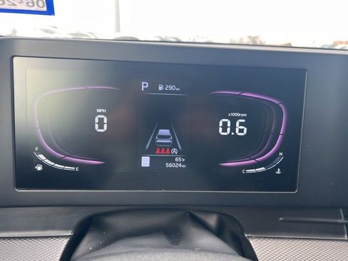 Used 2023 Kia Sportage LX image 11