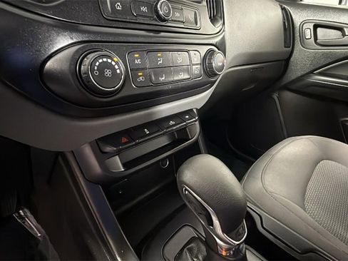 Certified 2022 Chevrolet Colorado W/T image 37