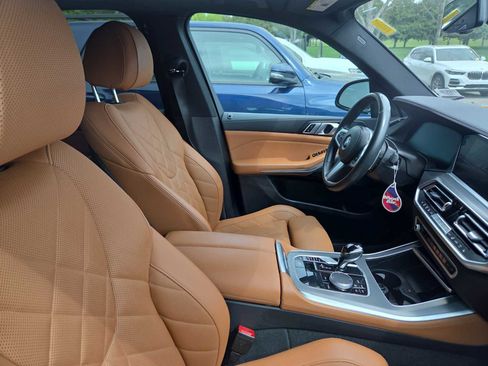 Used 2023 BMW X5 sDrive40i w/ M Sport Package image 12