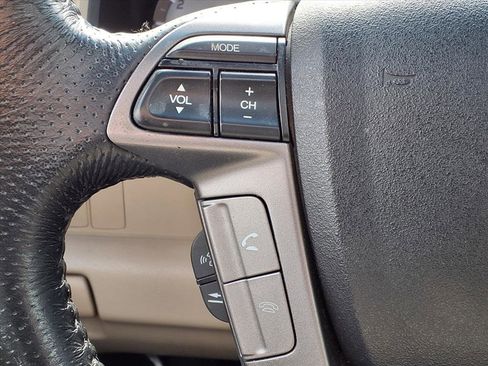 Used 2012 Honda Pilot EX-L image 17