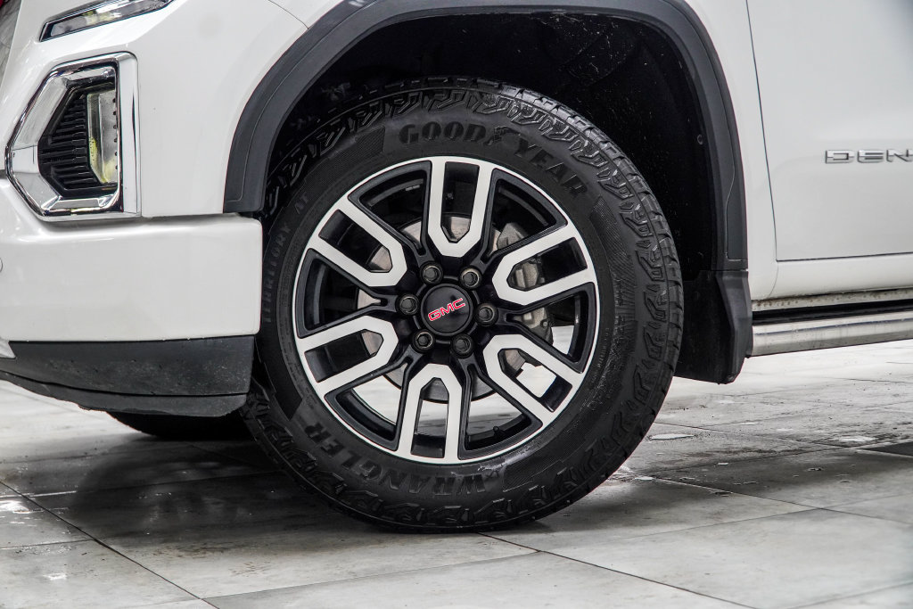 Used 2021 GMC Sierra 1500 Denali w/ Denali Ultimate Package AWD/4WD image 8