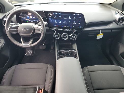 Used 2026 Chevrolet Blazer EV LT w/ Midnight/Sport Edition image 9