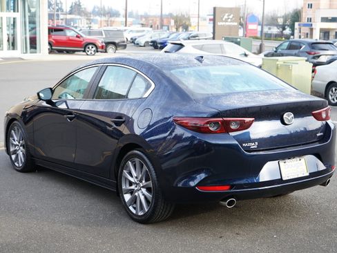 Used 2020 MAZDA MAZDA3 AWD Sedan w/ Preferred Package image 5