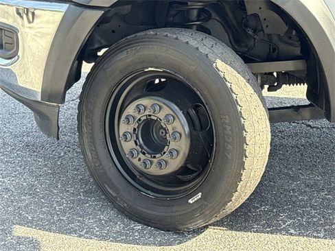 Used 2020 RAM 5500 Tradesman w/ Chrome Appearance Group image 40