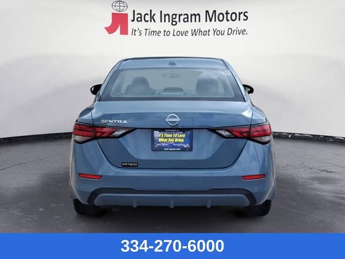 New 2025 Nissan Sentra SV w/ Trunk Package image 4