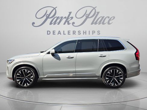 Used 2026 Volvo XC90 B6 Plus w/ Protection Package Premier AWD/4WD image 2