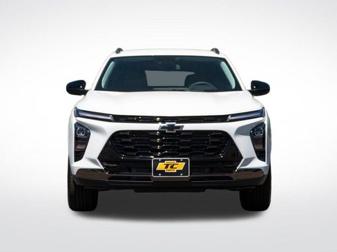 New 2026 Chevrolet Trax ACTIV w/ Driver Confidence Package FWD image 2