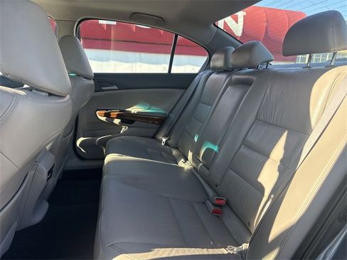 Used 2011 Honda Accord EX-L image 21