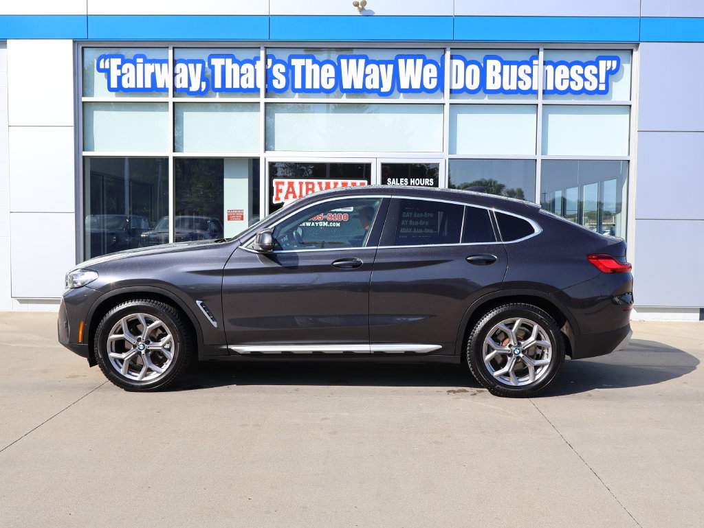 Used 2023 BMW X4 xDrive30i w/ Premium Package AWD/4WD image 7
