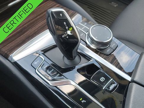 Used 2023 BMW 530i xDrive 530i xDrive w/ Convenience Package image 16