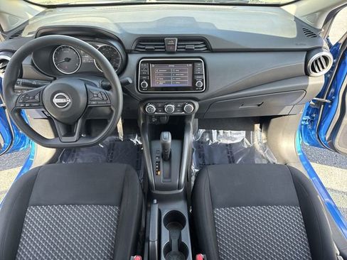 Used 2023 Nissan Versa S w/ Trunk Package image 9