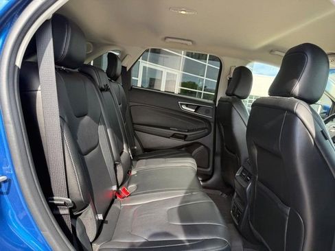 Used 2020 Ford Edge Titanium AWD/4WD image 12