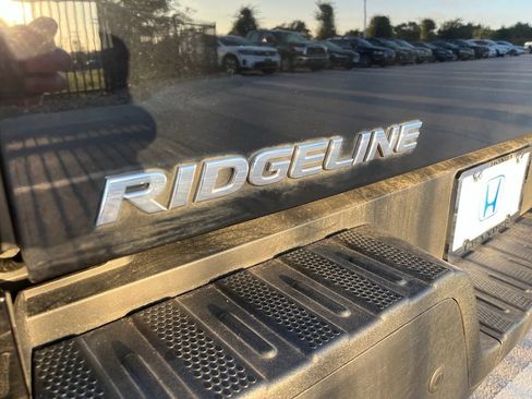 Used 2023 Honda Ridgeline RTL-E image 8
