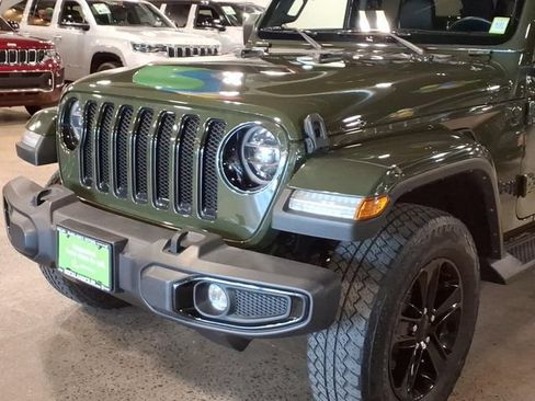 Certified 2021 Jeep Wrangler Unlimited Sahara AWD/4WD image 9