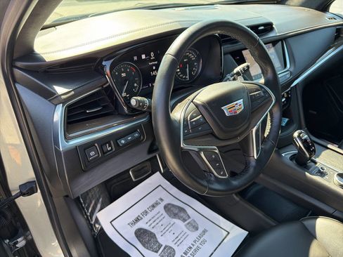 Used 2024 Cadillac XT5 Sportv w/ Platinum Package AWD/4WD image 23