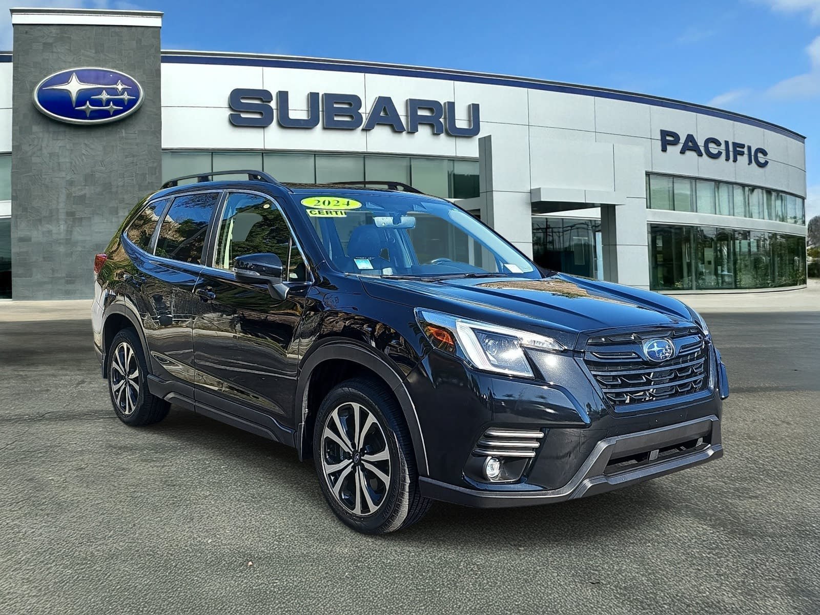 Certified 2024 Subaru Forester Limited w/ Convenience Package AWD/4WD image 1