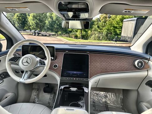 Used 2023 Mercedes-Benz EQE 350+ SUV image 19