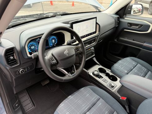 New 2025 Ford Bronco Sport Heritage w/ Convenience Package image 15