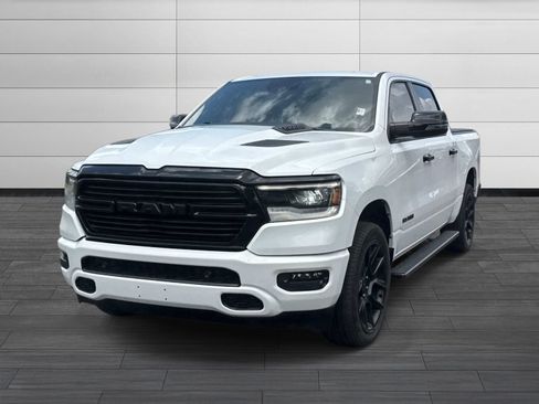 Used 2024 RAM 1500 Laramie AWD/4WD image 10