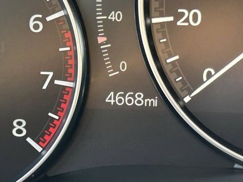 Certified 2025 MAZDA CX-30 Carbon image 15