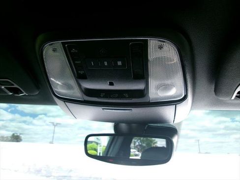 Certified 2021 Dodge Durango R/T w/ Technology Group AWD/4WD image 21
