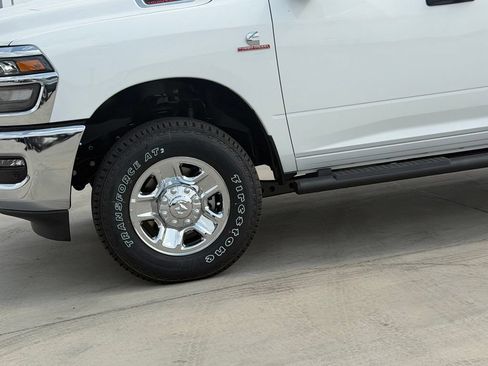 New 2026 RAM 2500 Tradesman AWD/4WD image 9