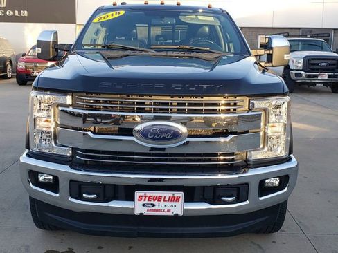 Used 2018 Ford F250 Lariat w/ Chrome Package image 3