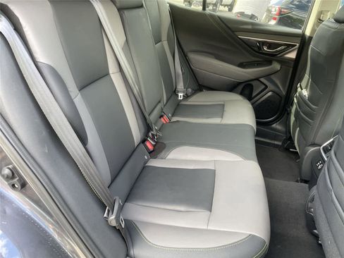 Certified 2025 Subaru Outback Onyx Edition AWD/4WD image 17